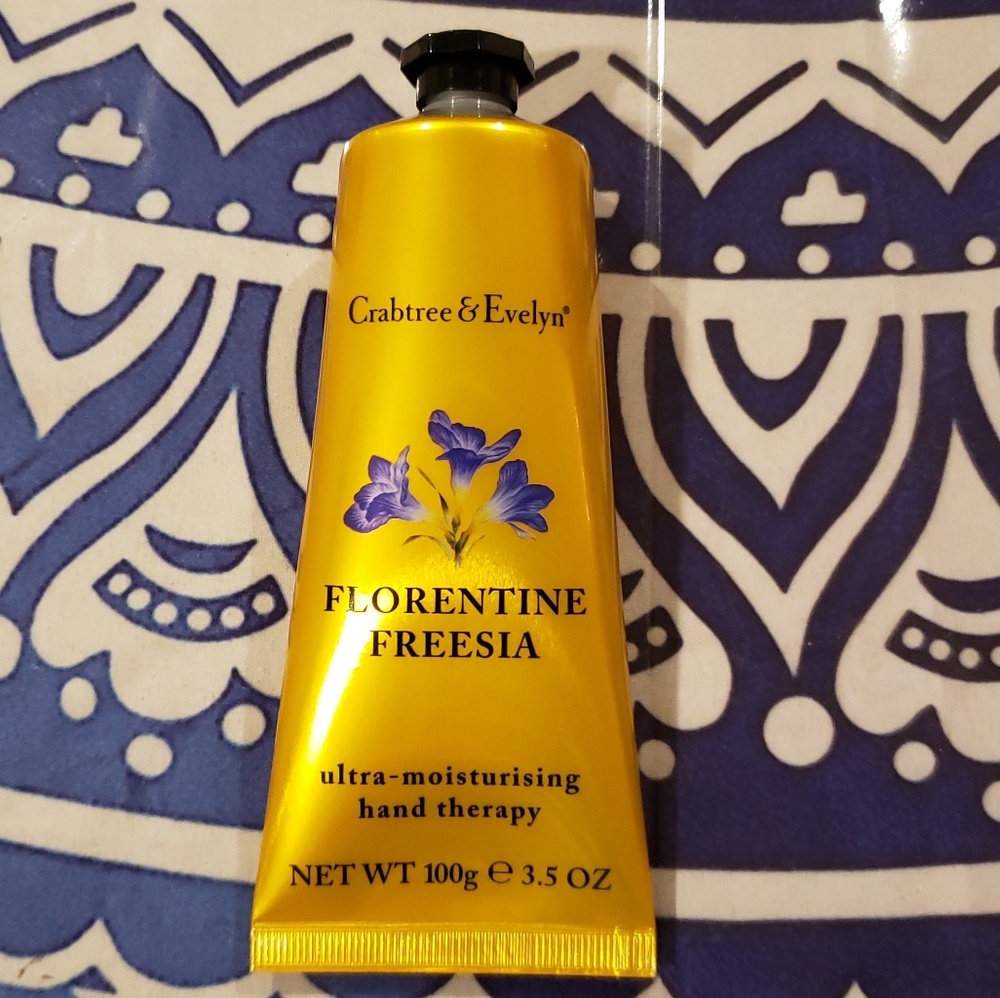 Ultra Moisturizing hand therapy lotion